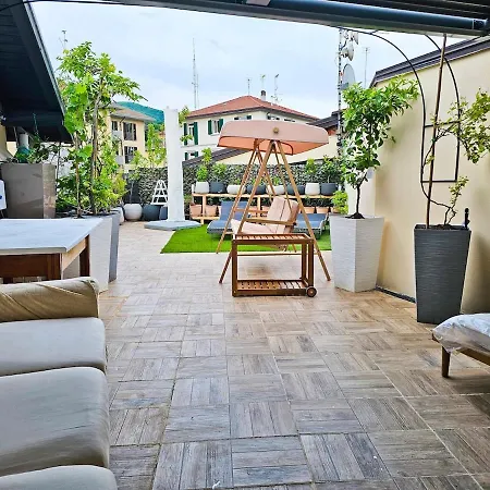 Casa Blanca - Terrace Lounge Apartament Luino